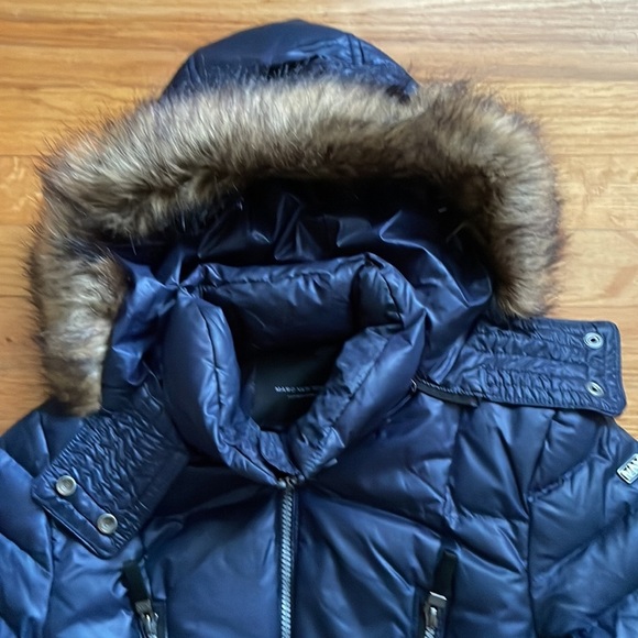 Andrew Marc Navy Belted Parka Down Coat Fur Hood Size XS‎ - Picture 2 of 7